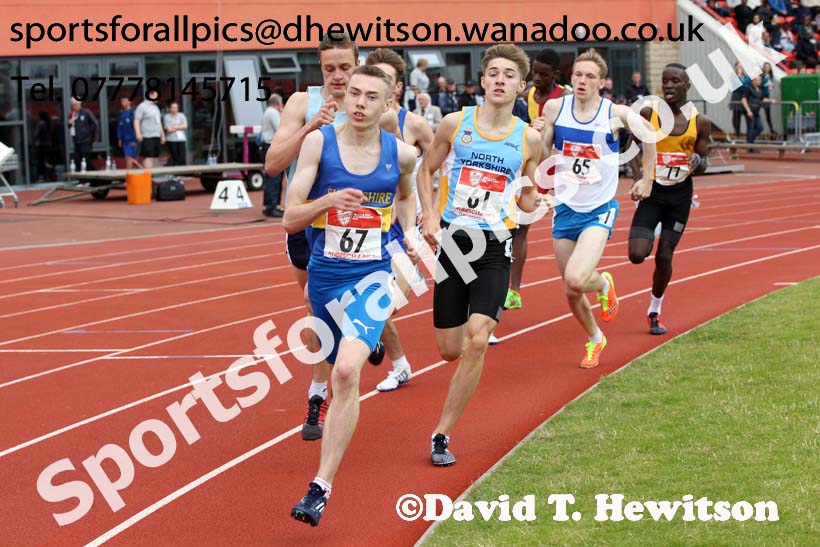 Inter boys 800 metres, English Schools Track and Field. Photo: David T. Hewitson/Sports for All Pics